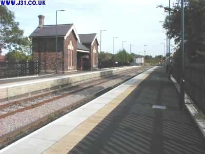 shireoaks railway station